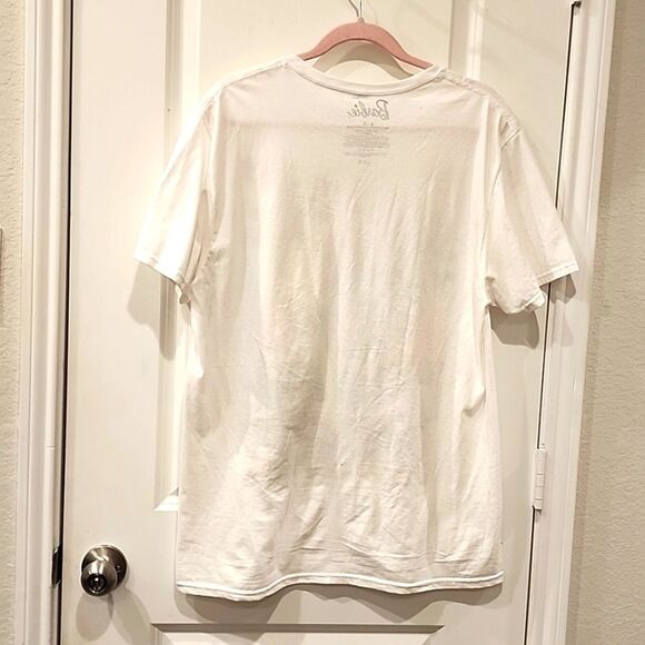 Barbie Vintage Graphic S/S T-Shirt - Picture 6 of 6